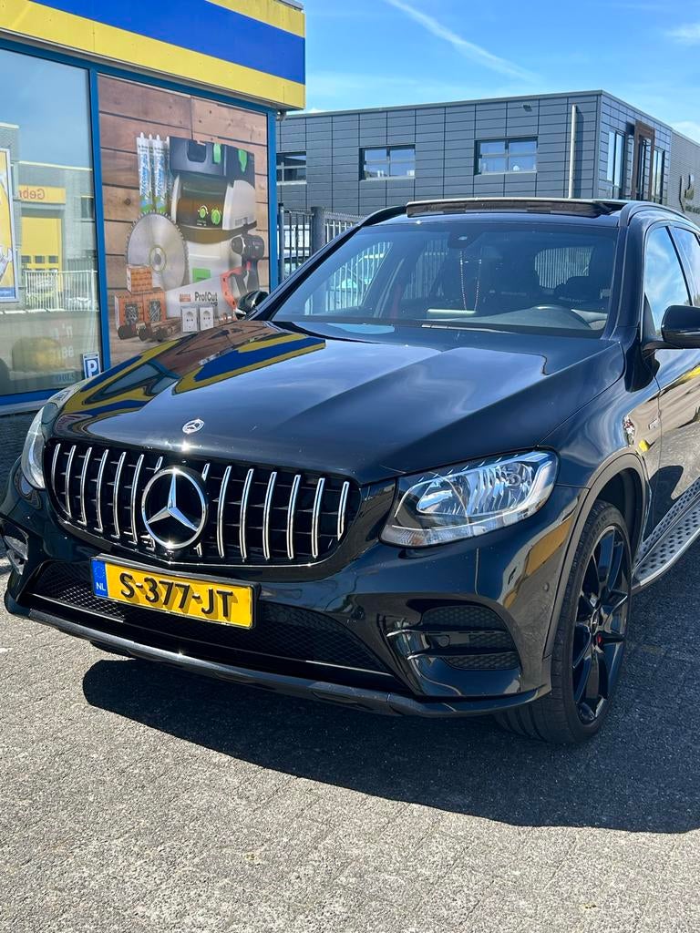 Mercedes-Benz GLC AMG 43 367pk 4MATIC 9G-TRONIC 2018 Zwart, Auto's, Mercedes-Benz, Automaat, Zwart, 367 pk, Alcantara