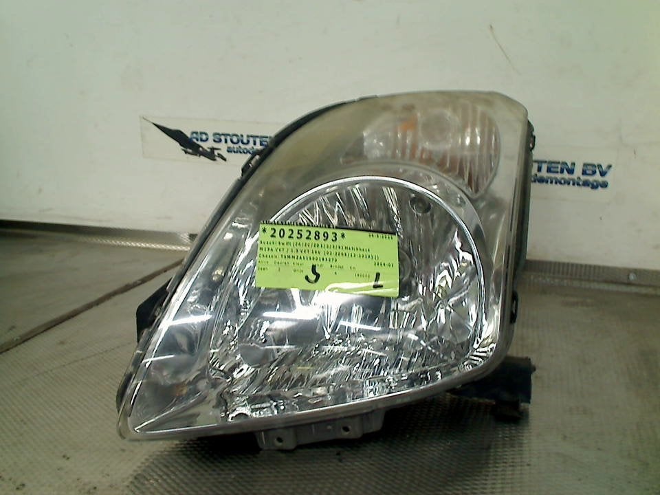 Koplamp Links Suzuki Swift (ZA/ZC/ZD1/2/3/9) 2006 P4432L, Gebruikt, Suzuki Deutschland GmbH, Kontakt@suzuki.de, Suzuki-Allee 7, Bensheim 64625, , Duitsland