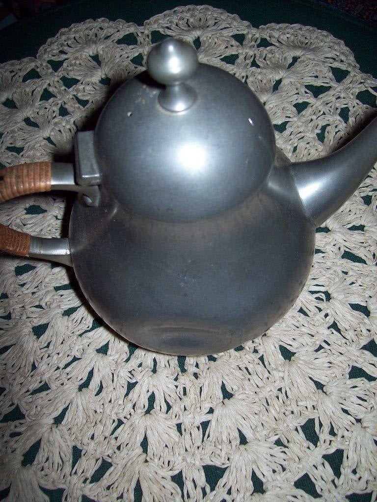 Tinnen Koffiepot  met rieten hengsel, Antiek en Kunst, Ophalen of Verzenden