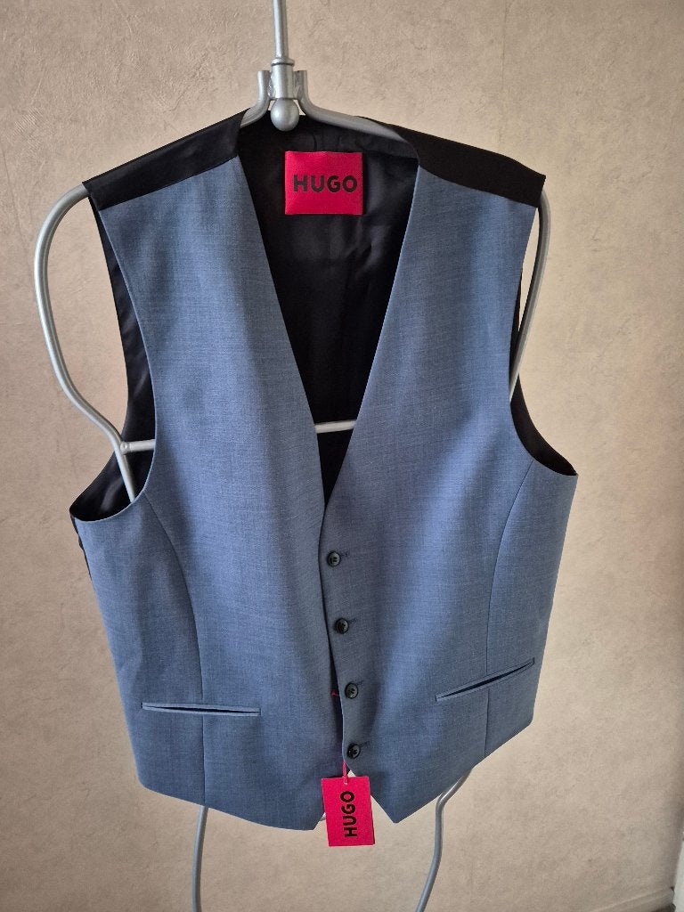Hugo Boss gilet Vin2 maat 52 nieuw, Kleding | Heren, Kostuums en Colberts, Maat 52/54 (L), Blauw, Nieuw, Ophalen of Verzenden
