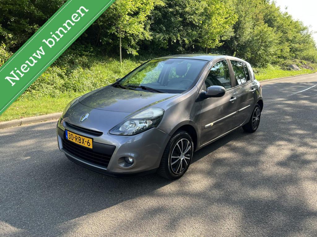 Renault Clio 1.5 dCi Parisienne Airco - Cruise - 5 Drs, Voorwielaandrijving, Euro 5, Gebruikt, 4 cilinders