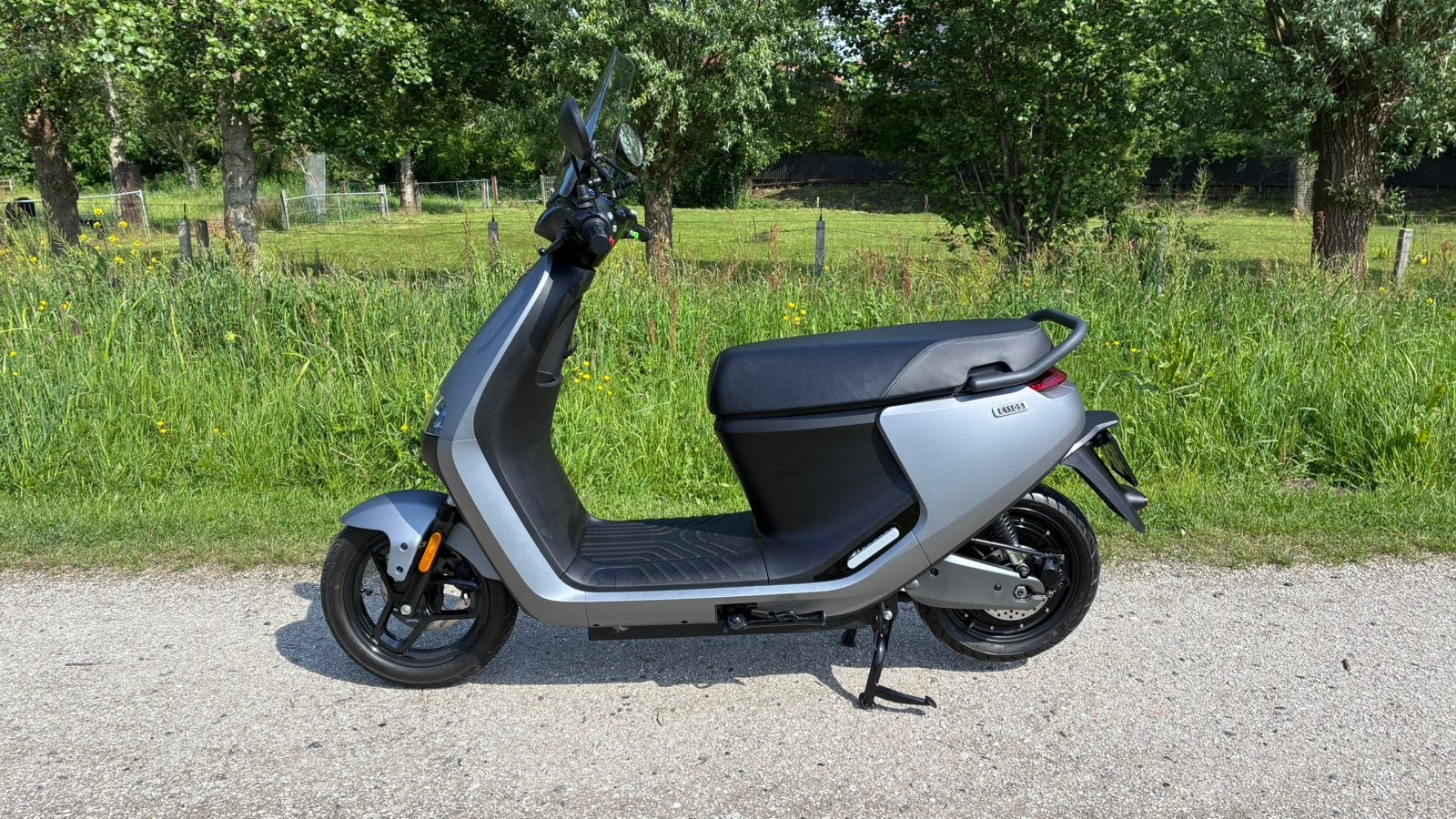 Segway E100 – 2023 – Elektrische scooter – Zeer nette staat, Elektrisch, Zo goed als nieuw, Ophalen, Overige merken