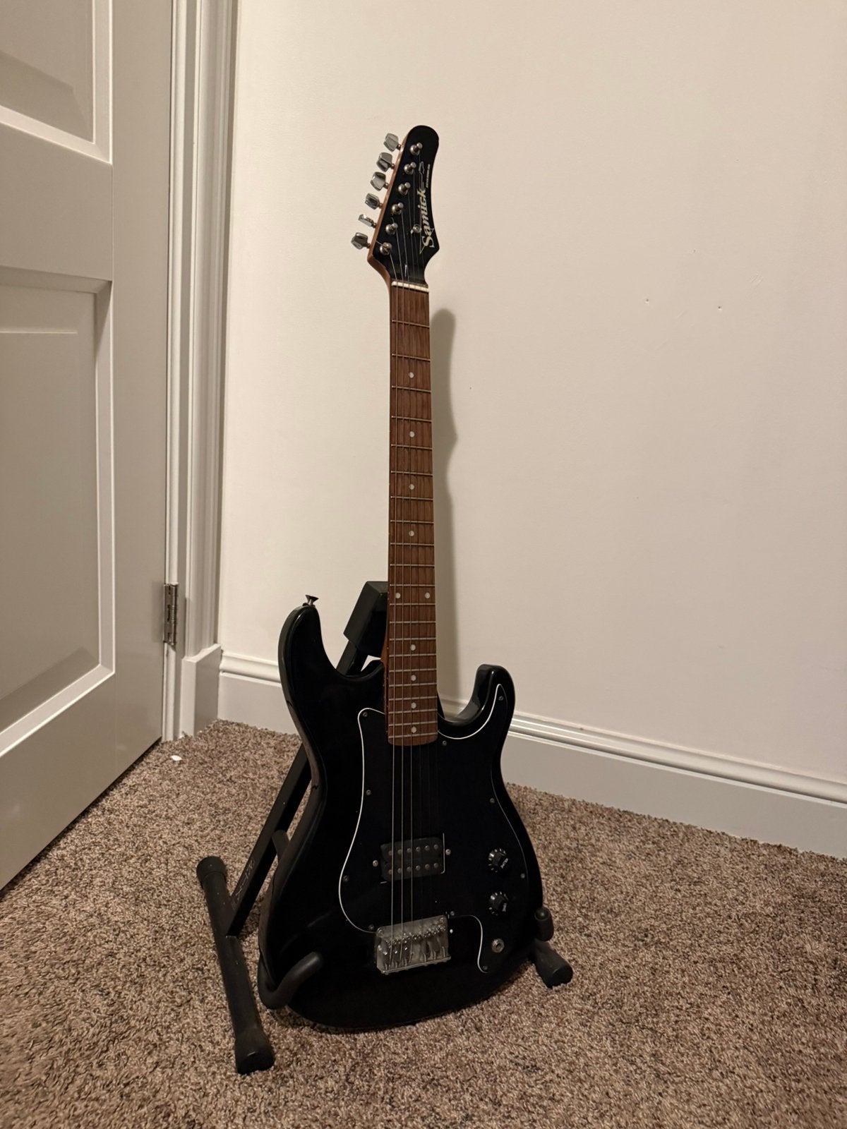 Samick elektrische gitaar - Zwart, Solid Body, Ophalen of Verzenden, Gebruikt, Solid body, Overige merken