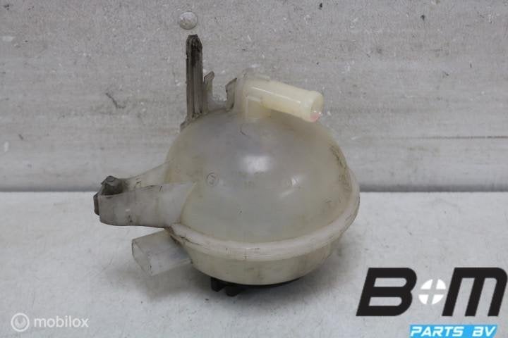 Koelvloeistoftank VW Up! 1S0121407E, Gebruikt