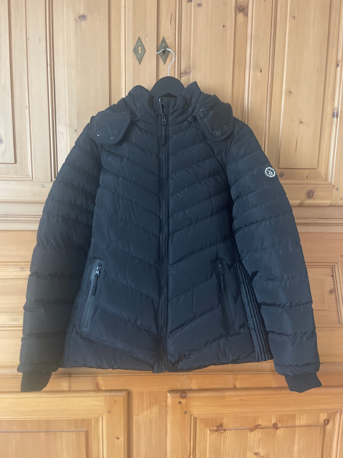 Zwarte cars jeans winterjas fleece en afritsbare muts maat L, Ophalen of Verzenden, Zo goed als nieuw, Maat 38/40 (M), Zwart