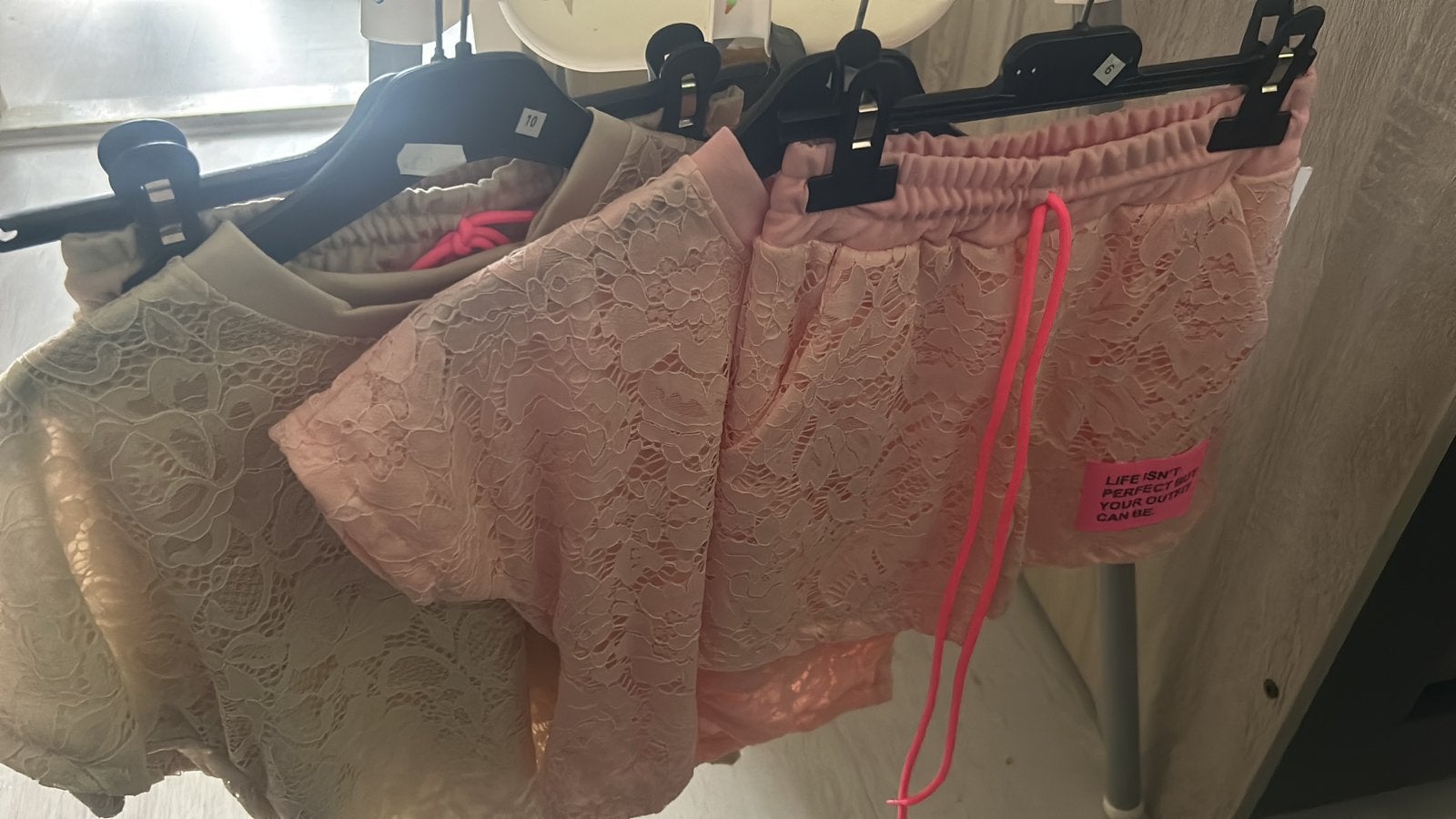 Te koop dames kinder pakjes, Ophalen, Nieuw