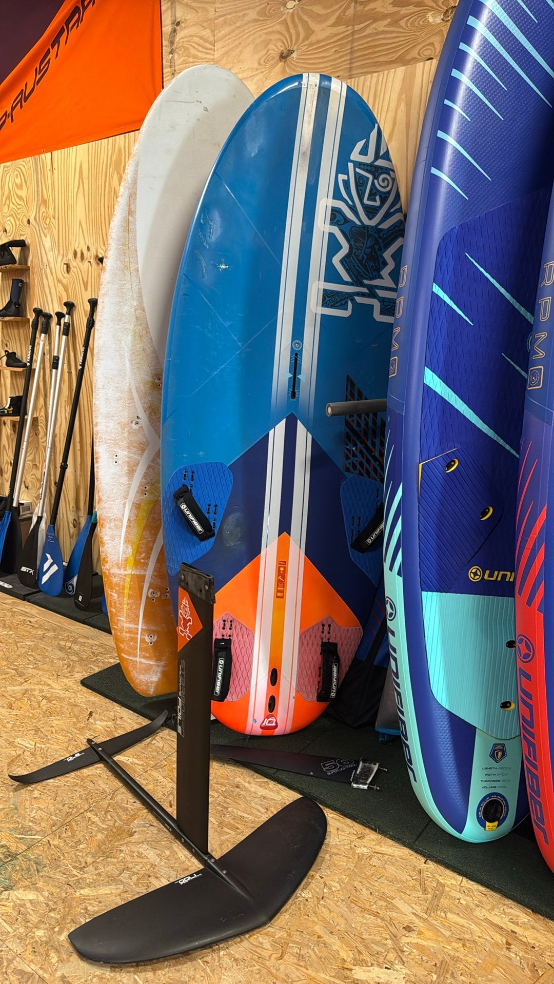 Windfoil set Starboard foil 147 & supercruiser, Watersport en Boten, Windsurfen, Gebruikt, Starboard, Ophalen of Verzenden, Starboard