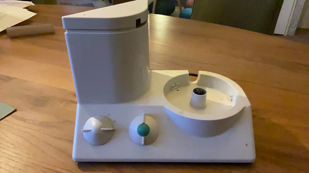 Braun combimax 650 machine met enkele onderdelen, 4 liter of meer, Ophalen, Gebruikt, 3 snelheden of meer