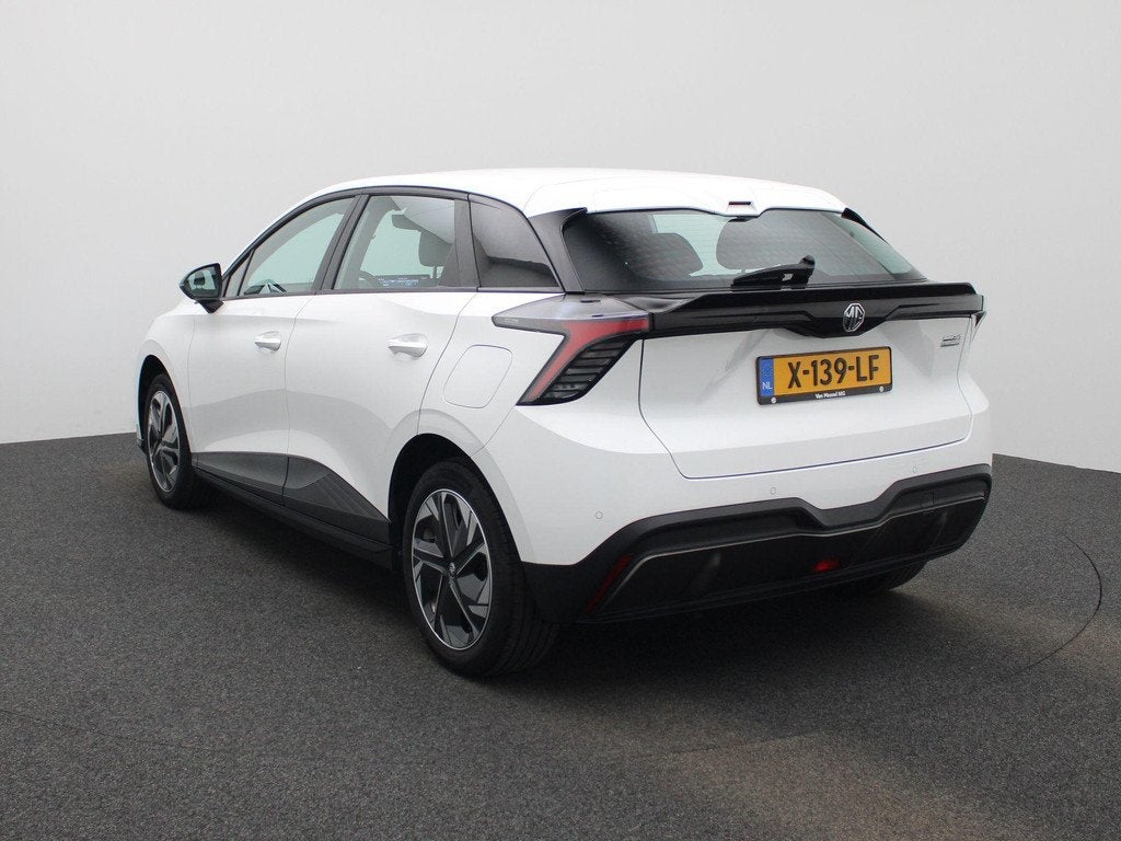 MG MG4 Electric Standard 51 kWh | Apple Carplay / Android Au, Auto's, Automaat, 12 maanden, Wit, Parkeersensor