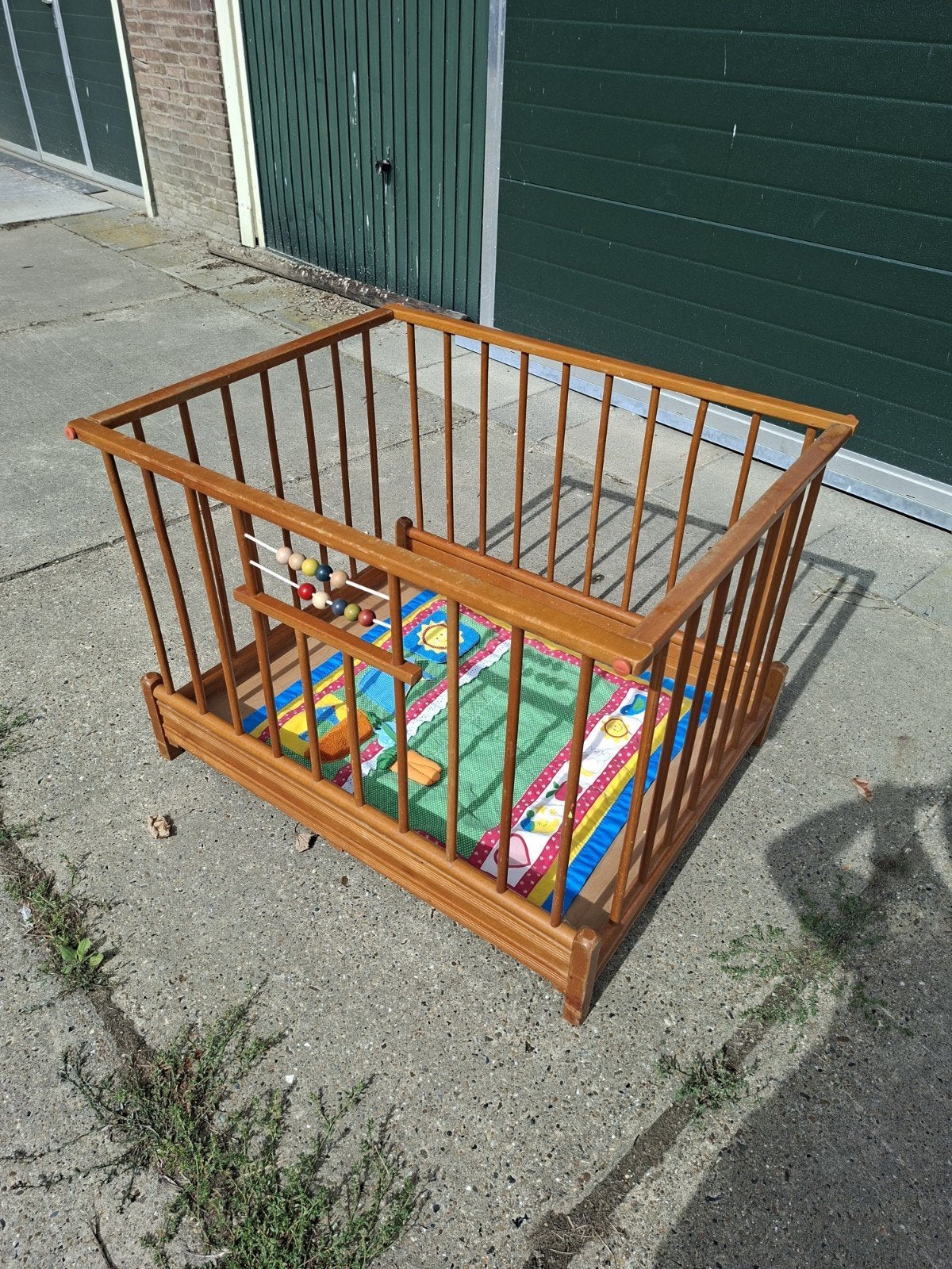 Houten box met speelkleed, Ophalen of Verzenden