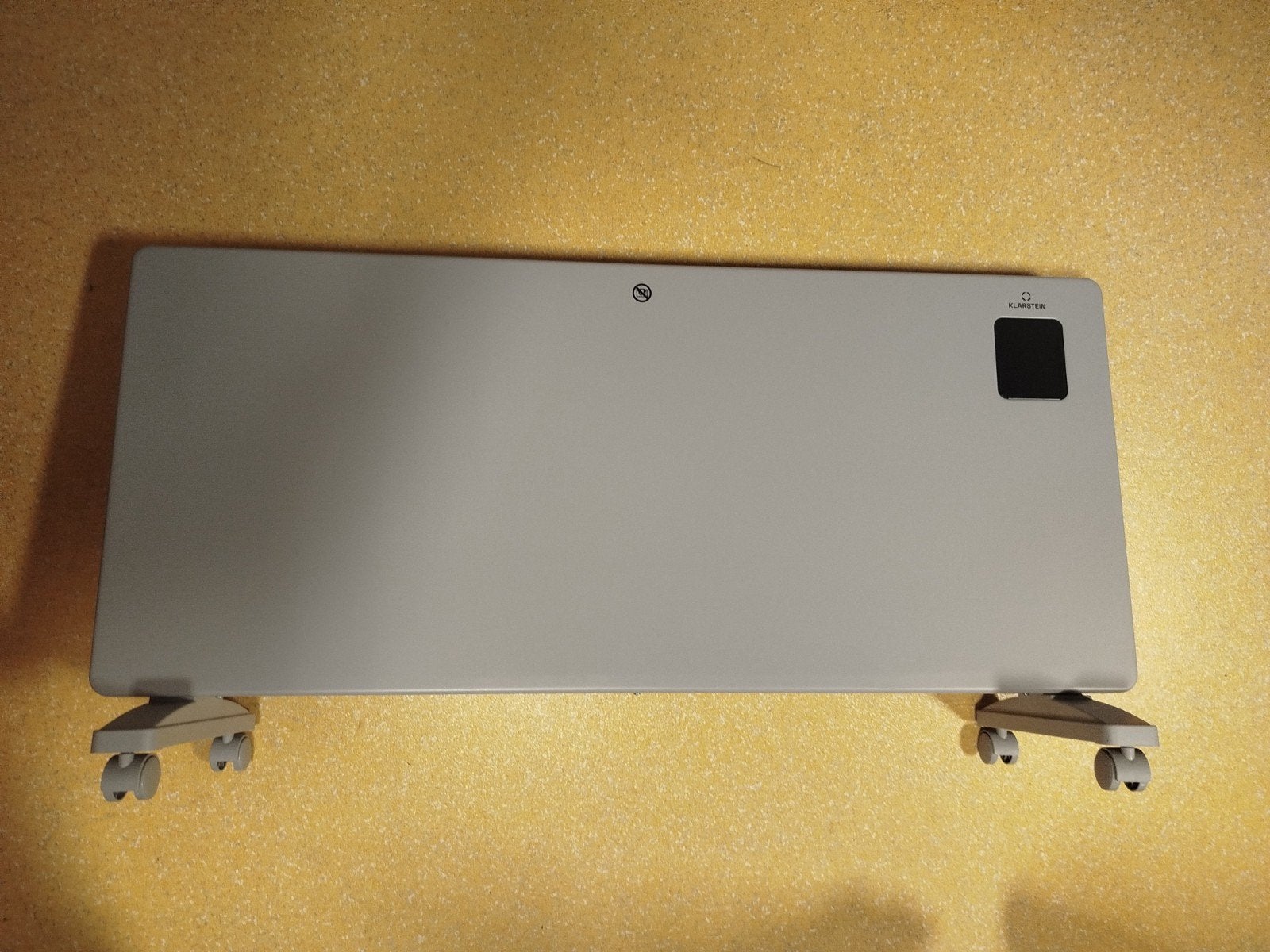 Klarstein Radiator met Touch Display - Zo goed als nieuw, Doe-het-zelf en Verbouw, Verwarming en Radiatoren, Ophalen, 30 tot 80 cm