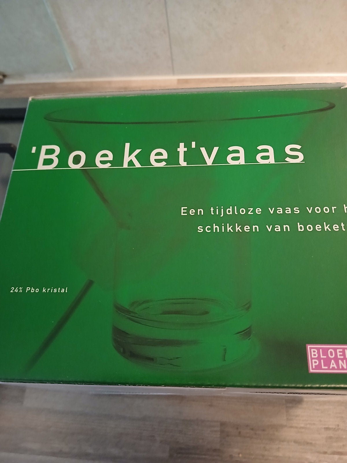 Tijdloze 'Boeket'vaas van 24% Pbo kristal nieuw, Ophalen