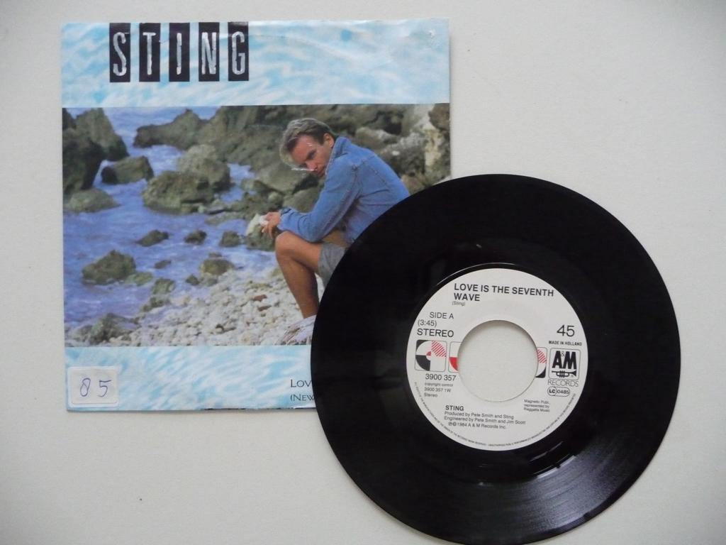 single STING -LOVE IS THE SEVENTH WAVE- (New Mix) AM RECORDS, Cd's en Dvd's, Vinyl Singles, Ophalen of Verzenden, Gebruikt, Pop