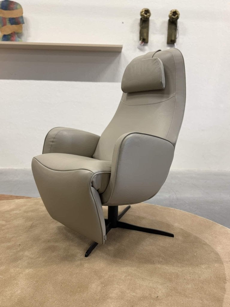 Nieuw Jori Ghost Relaxfauteul Medi Mono Move design Stoel, Hoogweg 52, Jori, Nieuw, Ophalen of Verzenden