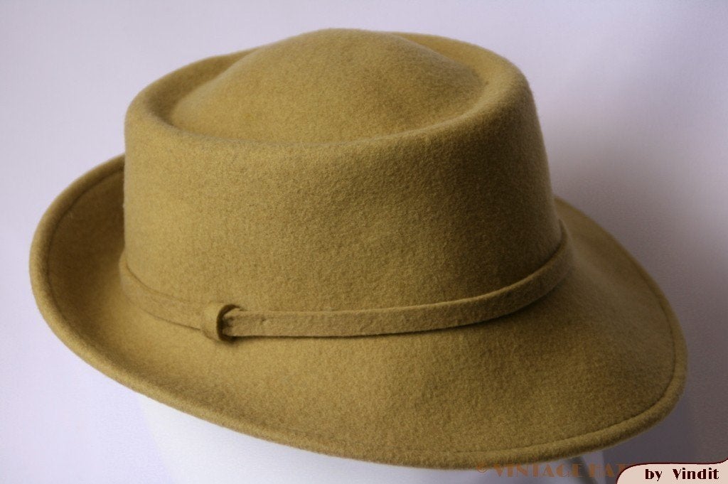 Vintage Hoed licht bruin 53 / 54 = XS - XXS gratis verzenden, Ophalen of Verzenden, Gedragen, 55 cm (S, 6⅞ inch) of minder, Hoed