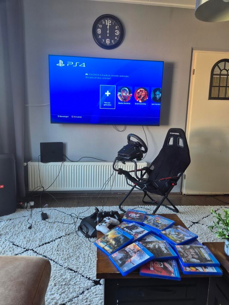 PS4 met controllers, gamestoel en 15 spellen, Spelcomputers en Games, Games | Sony PlayStation 4, 2 spelers, Ophalen of Verzenden