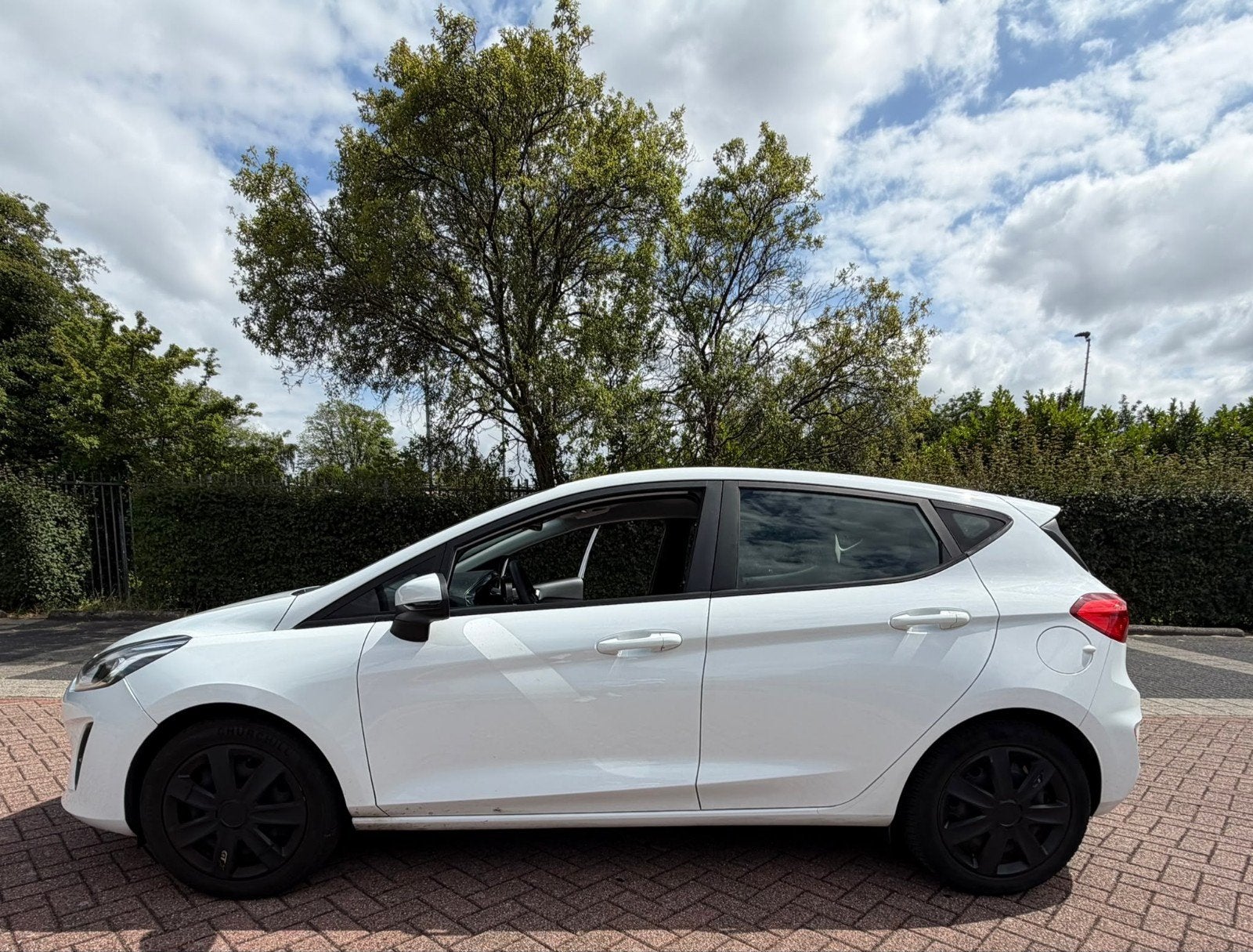 Ford Fiësta 1.1 85pk 5dr 11/2017 Wit, Auto's, Voorwielaandrijving, 750 kg, Origineel Nederlands, 85 pk