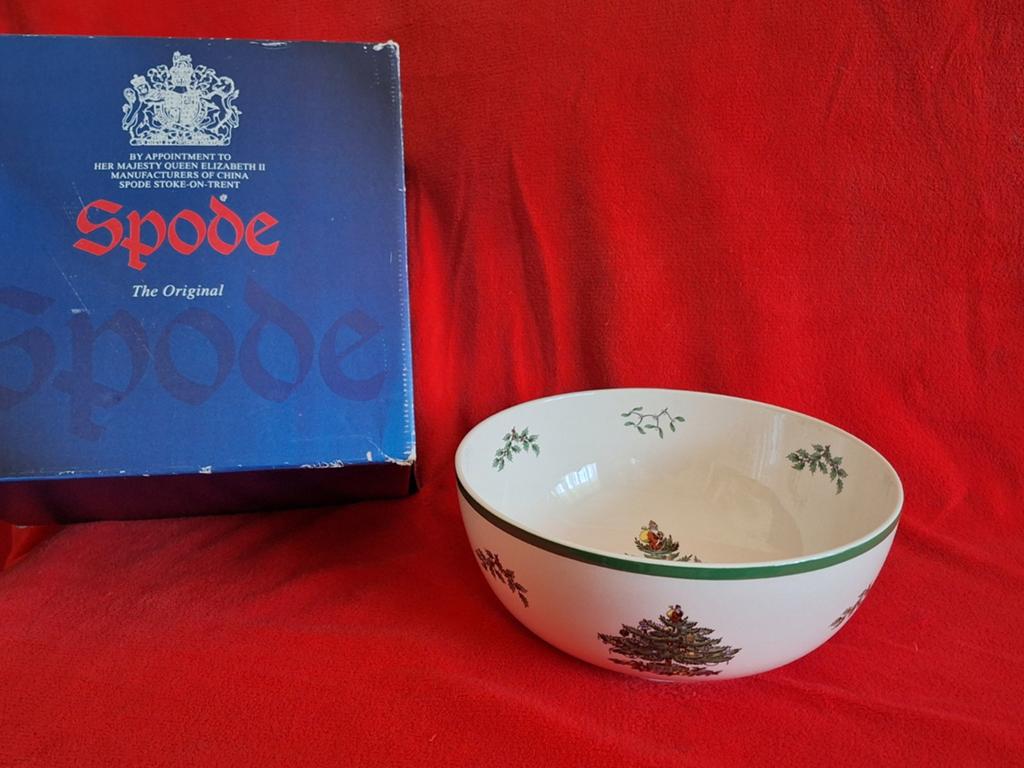 Kerst Spode Christmas Tree Grote Salad Bowl Schaal, Ophalen of Verzenden, Nieuw, Overige stijlen, Schaal of Schalen