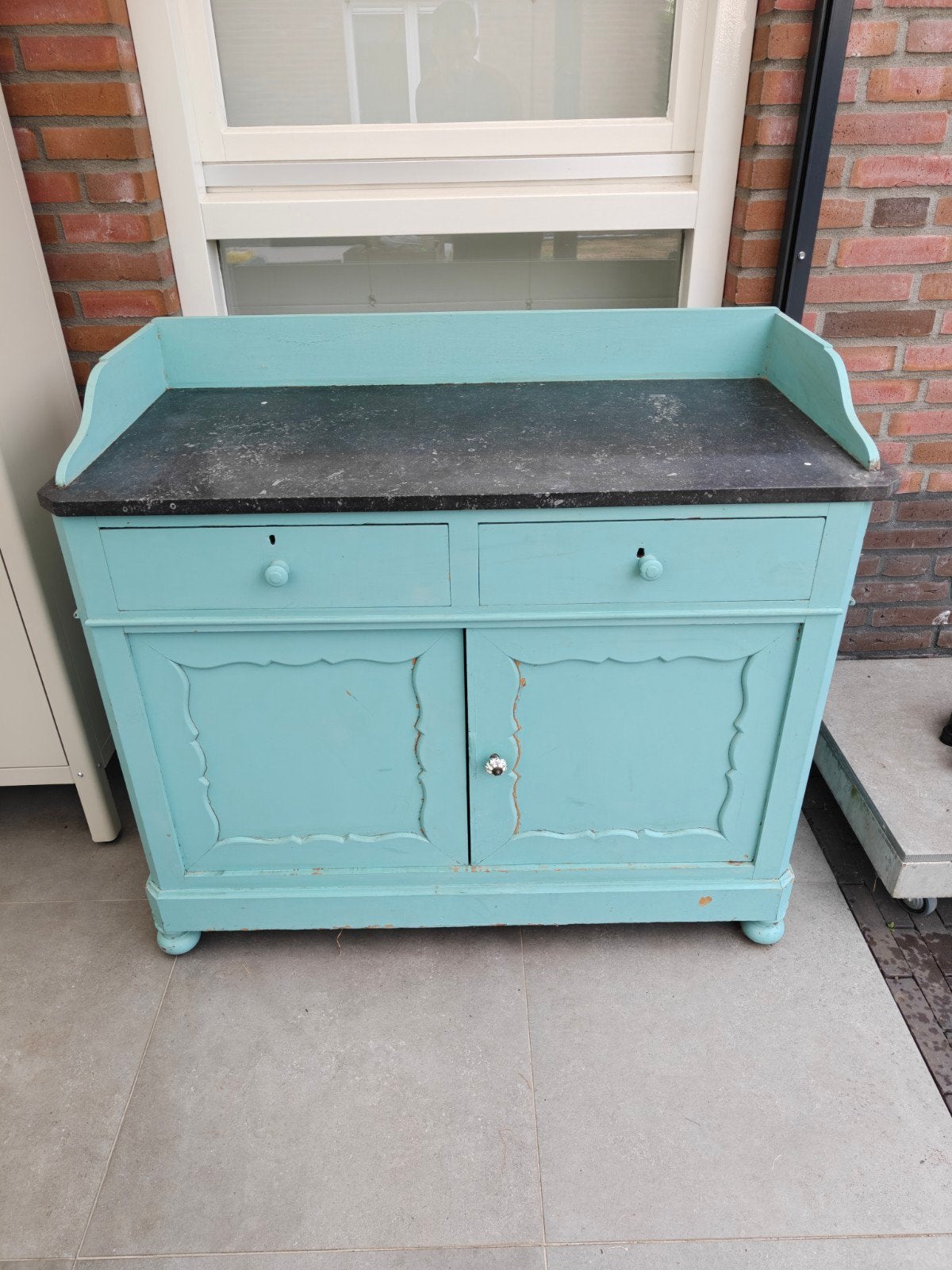 vintage dressoir met natuurstenen blad - 110x55x85 cm, Antiek en Kunst, Antiek | Meubels | Kasten, Ophalen