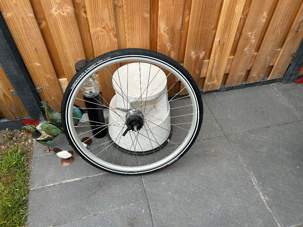 :Achterwiel 28 inch 7 NEXUS versnellingen terugtraprem, Fietsen en Brommers, Fietsonderdelen, Wiel, Gebruikt, Shimano Nexus 7 versnellingen terugtraprem
