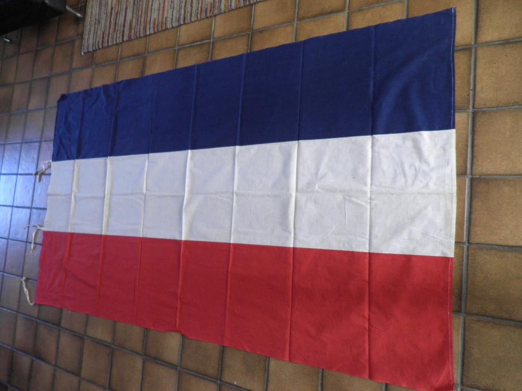 grote Vlag uit wo2 en bevrijding 122x210 cm, Ophalen, Overige soorten, Nederland, Overige typen