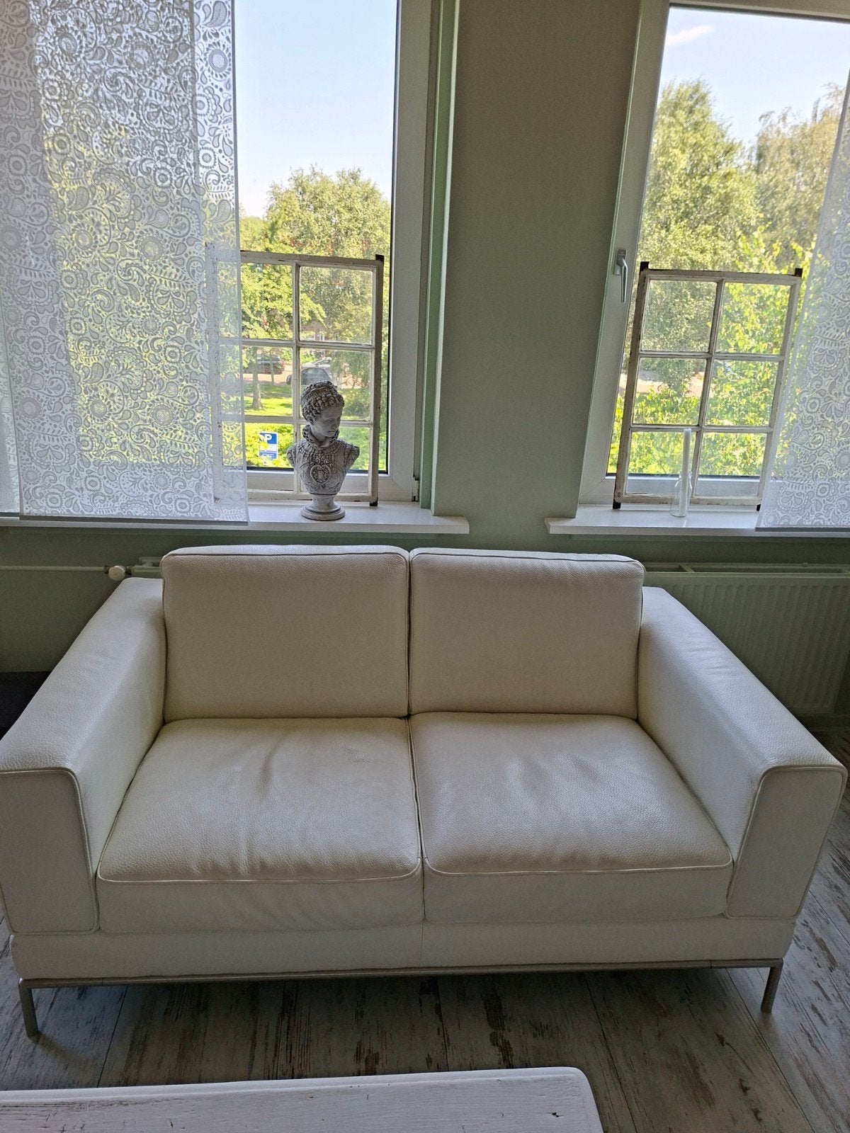 Leren bank wit Ikea, Huis en Inrichting, Ophalen, 150 tot 200 cm, Tweepersoons, 75 tot 100 cm