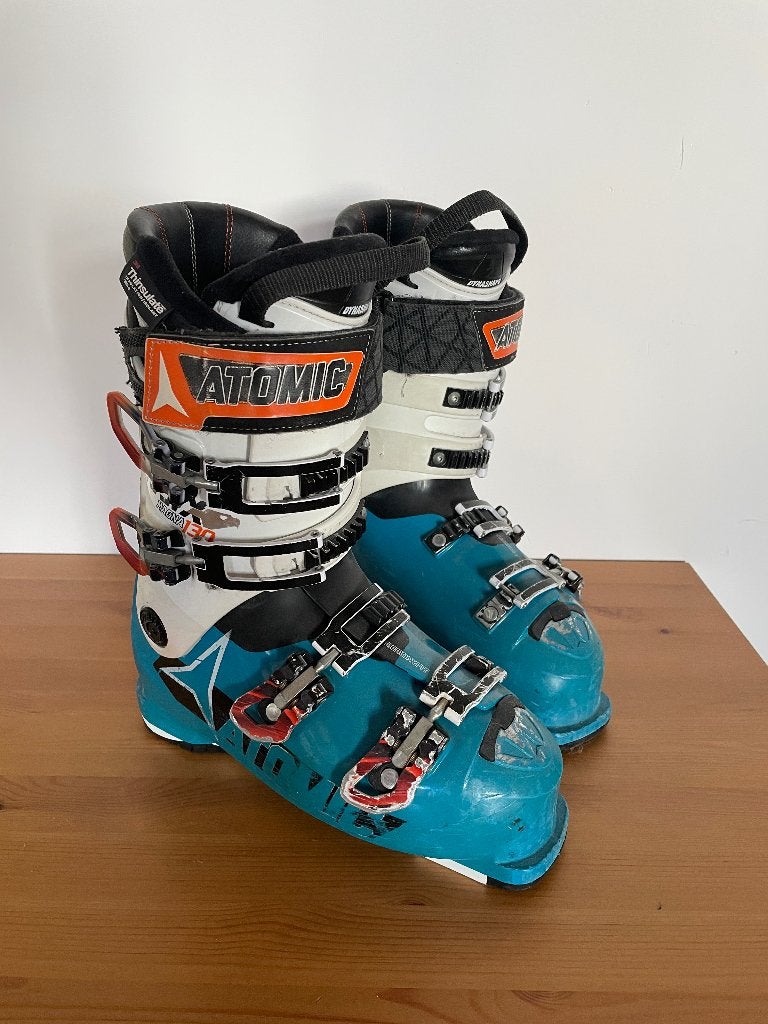 Skischoenen Atomic Hawx Magna, maat 26/26,5, Sport en Fitness, 160 tot 180 cm, Gebruikt, Schoenen, Ophalen of Verzenden
