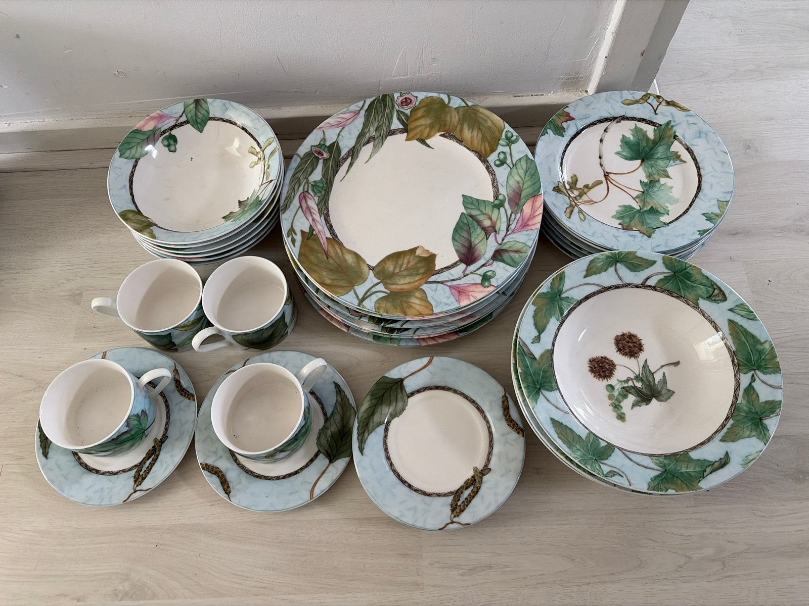 Westbury Court Arboretum servies, Ophalen of Verzenden