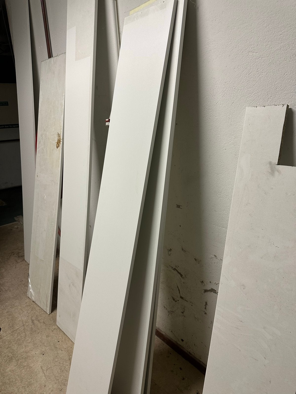 Witte vensterbanken, Doe-het-zelf en Verbouw, Hout en Planken, Ophalen, 25 tot 50 mm, Nieuw, Plank