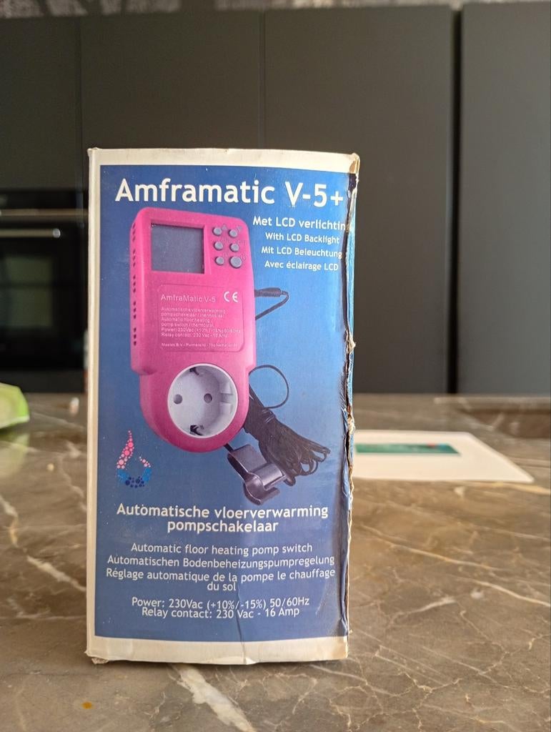 Amframatic V-5+ Vloerverwarming Pompschakelaar, Doe-het-zelf en Verbouw, Verwarming en Radiatoren, Ophalen of Verzenden