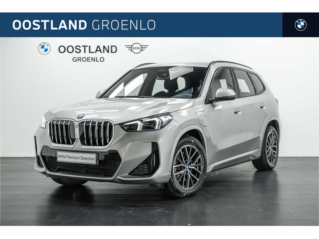 BMW X1 xDrive25e M Sport Automaat / M Adaptief onderstel / S, Auto's, BMW, 136 pk, Gebruikt, Zwart, Met garantie (alle)