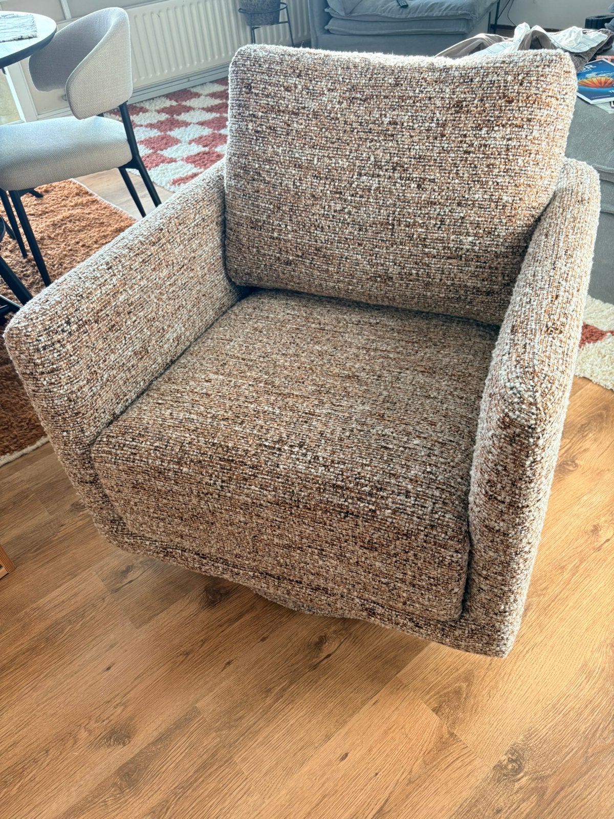 WOOOD draaiende fauteuil bruin, Ophalen, 75 tot 100 cm, Zo goed als nieuw, Stof