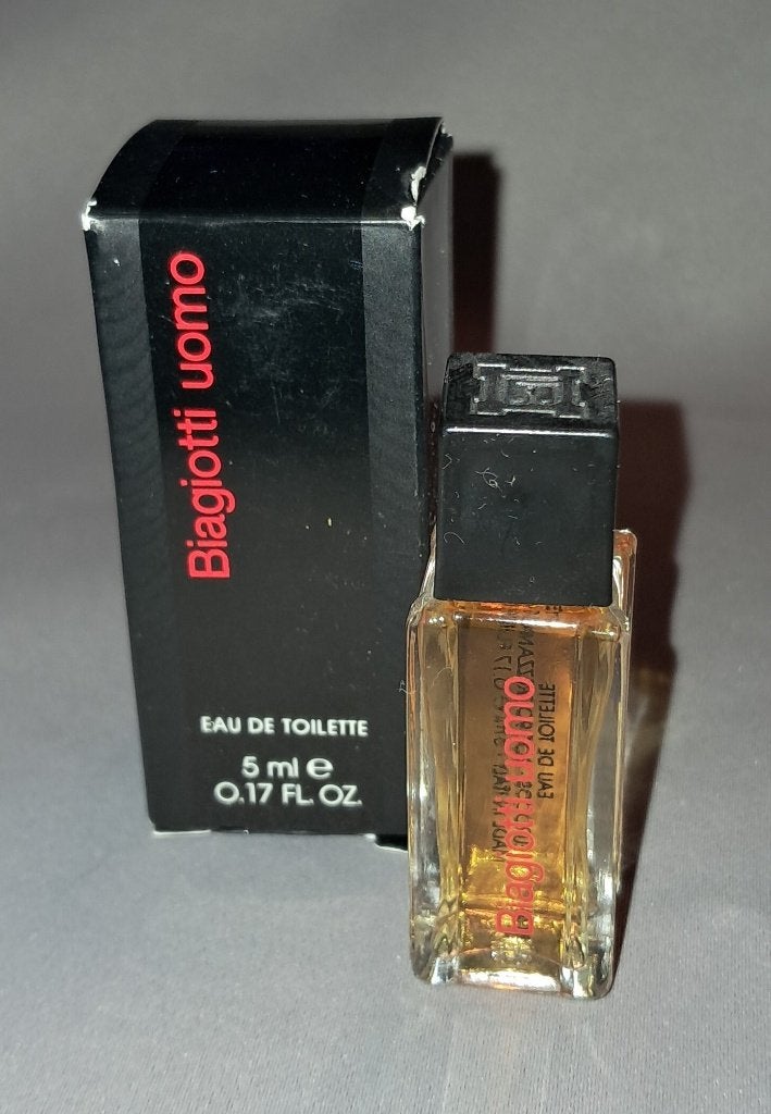 Volle parfum mini - Laura Biagiotti uomo + doosje, Verzamelen, Ophalen of Verzenden, Zo goed als nieuw, Miniatuur, Gevuld