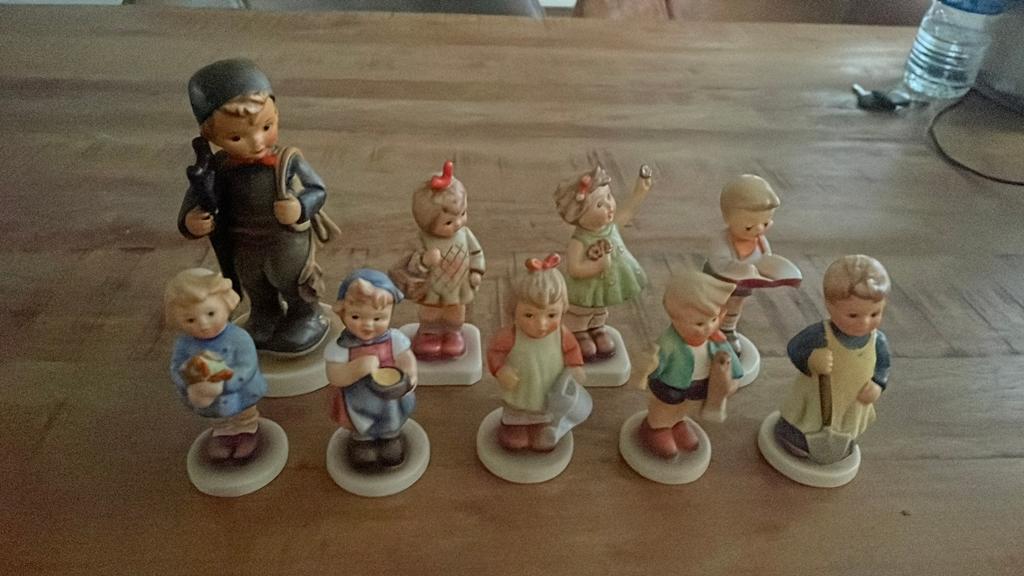 Prachtige hummeltjes, Ophalen, Zo goed als nieuw, Poppenhuis