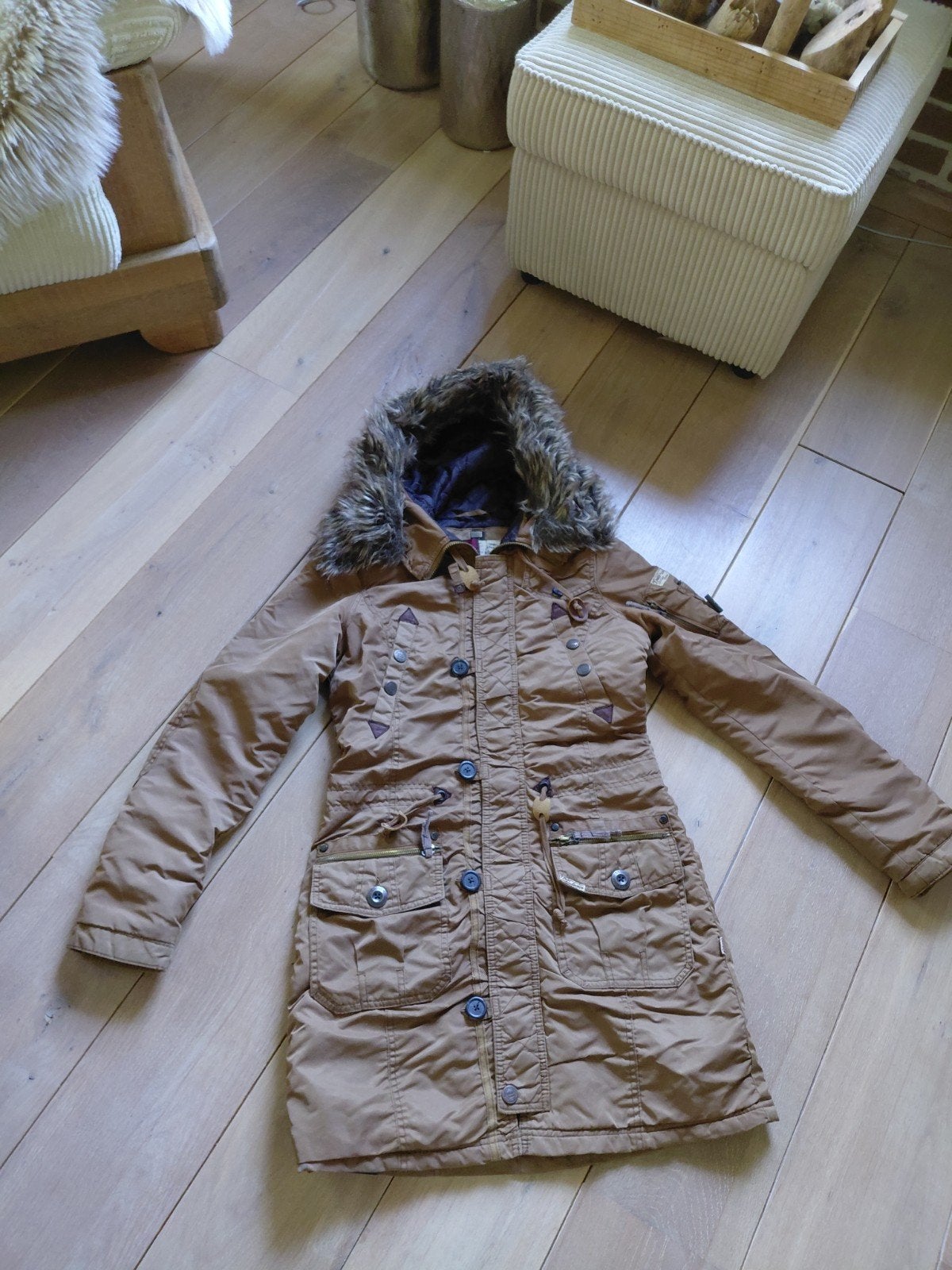 als nw warme camel KHUJO ds winterjas mt M, Kleding | Dames, Maat 38/40 (M), Bruin, Khujo, Ophalen of Verzenden