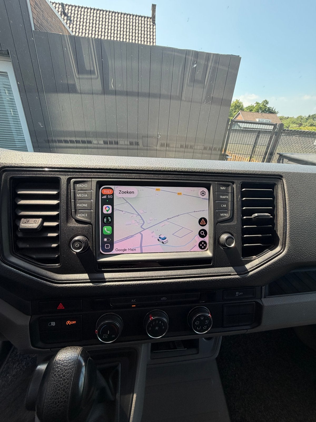 Foto 14 van Volkswagen Crafter 2.0 TDI 140pk L3h3