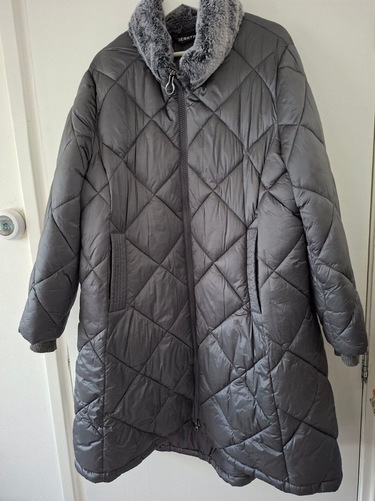 Gerry Weber dames winterjas maat 46, Kleding | Dames, Gerry Weber, Ophalen, Gedragen, Grijs