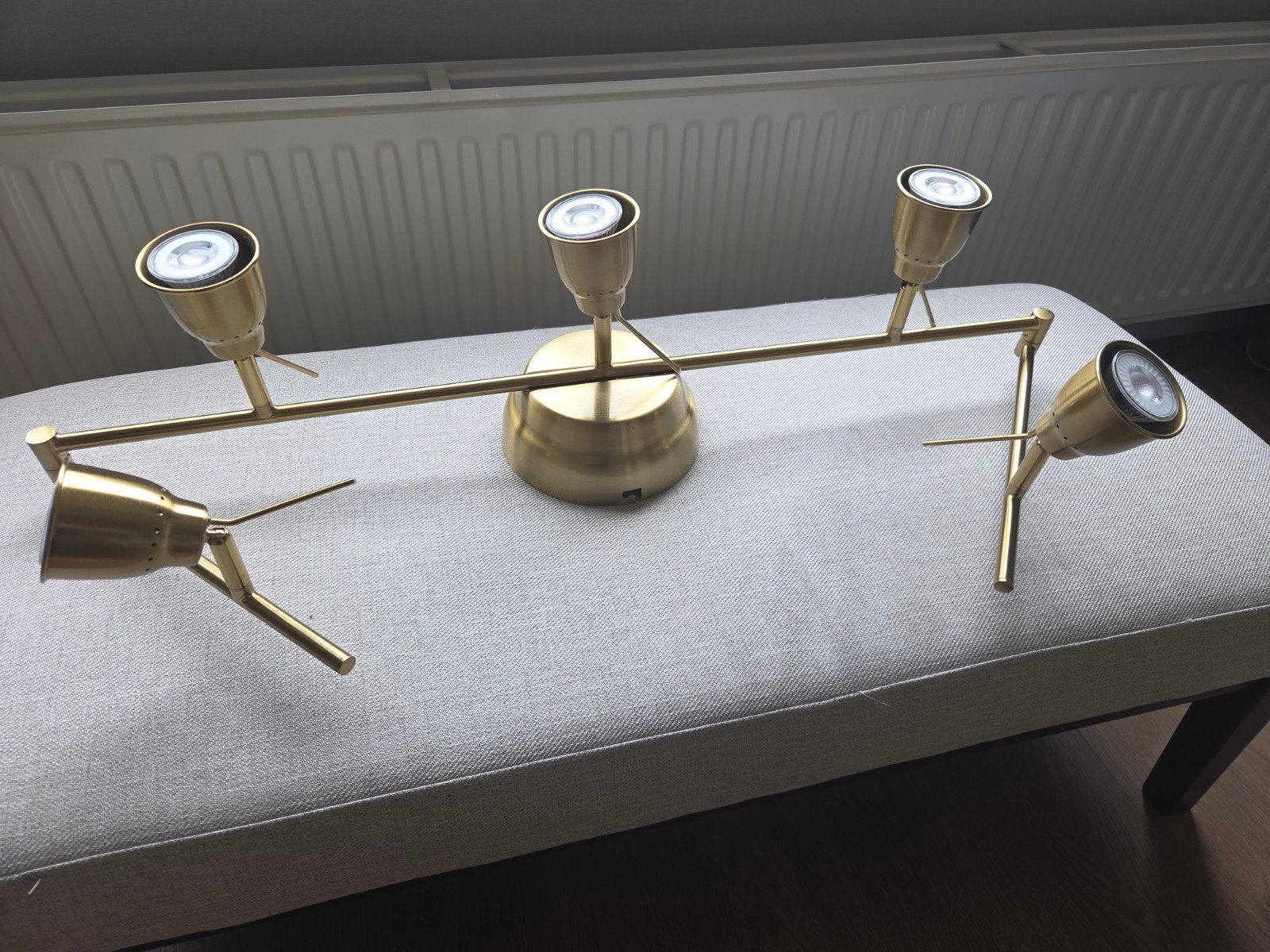 IKEA Barometer spotbalk incl. 5 LED lichtbronnen!, Geschikt voor wandmontage, GU10, Ophalen of Verzenden, Zo goed als nieuw