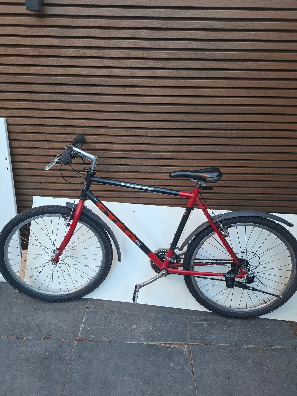 Mountainbike 26 inch - Ideaal voor camping of beginners, Gebruikt, Velgrem, 45 tot 49 cm, Ophalen