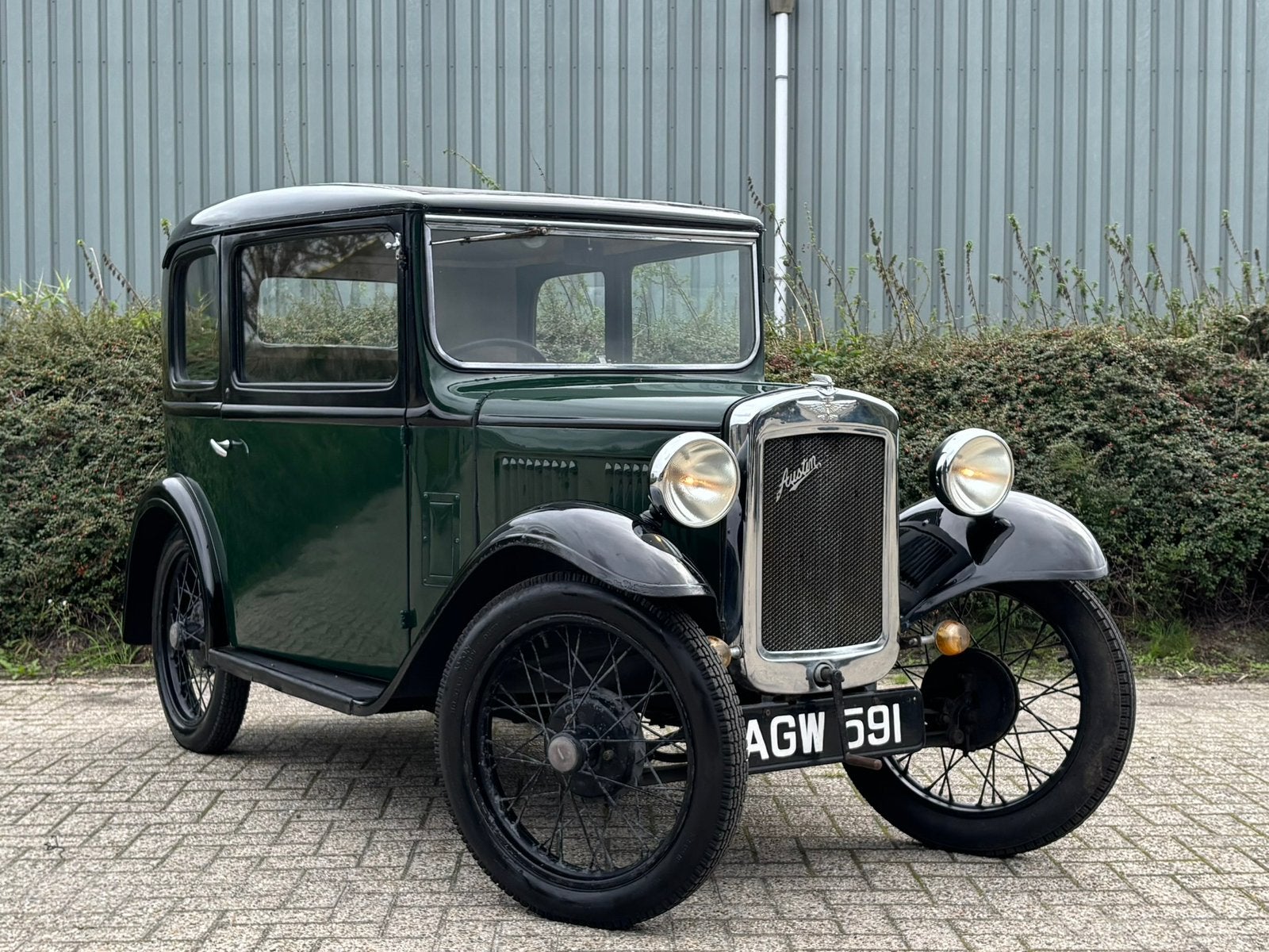 Austin Seven RP Saloon 1933 / Oldtimer / Klassieker/ Trail !, Auto's, Lederen bekleding, 747 cc, Leder, Handgeschakeld