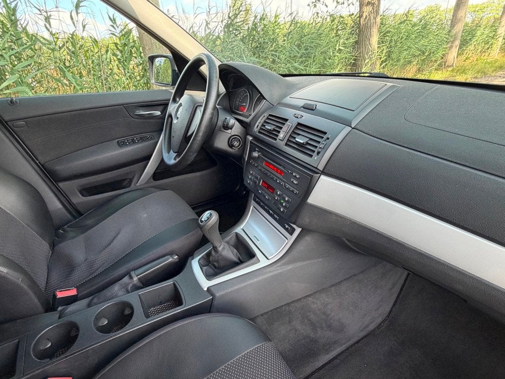 BMW X3 2.0i Business Line, trekhaak, Auto's, 4 cilinders, 150 pk, Bedrijf, Handgeschakeld