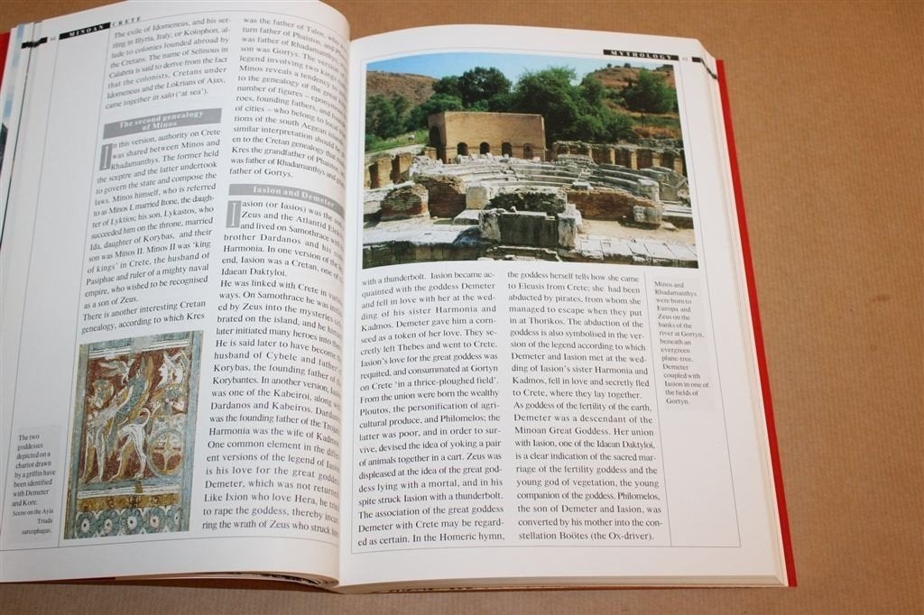 Minoan Crete — Archeologie en Mythologie van Kreta, Ophalen of Verzenden, Zo goed als nieuw, Europa