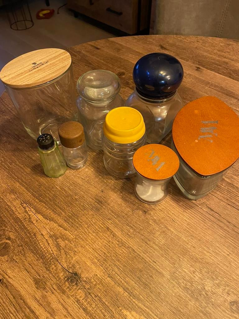 Glazen potten met deksel, Ophalen of Verzenden, Zo goed als nieuw