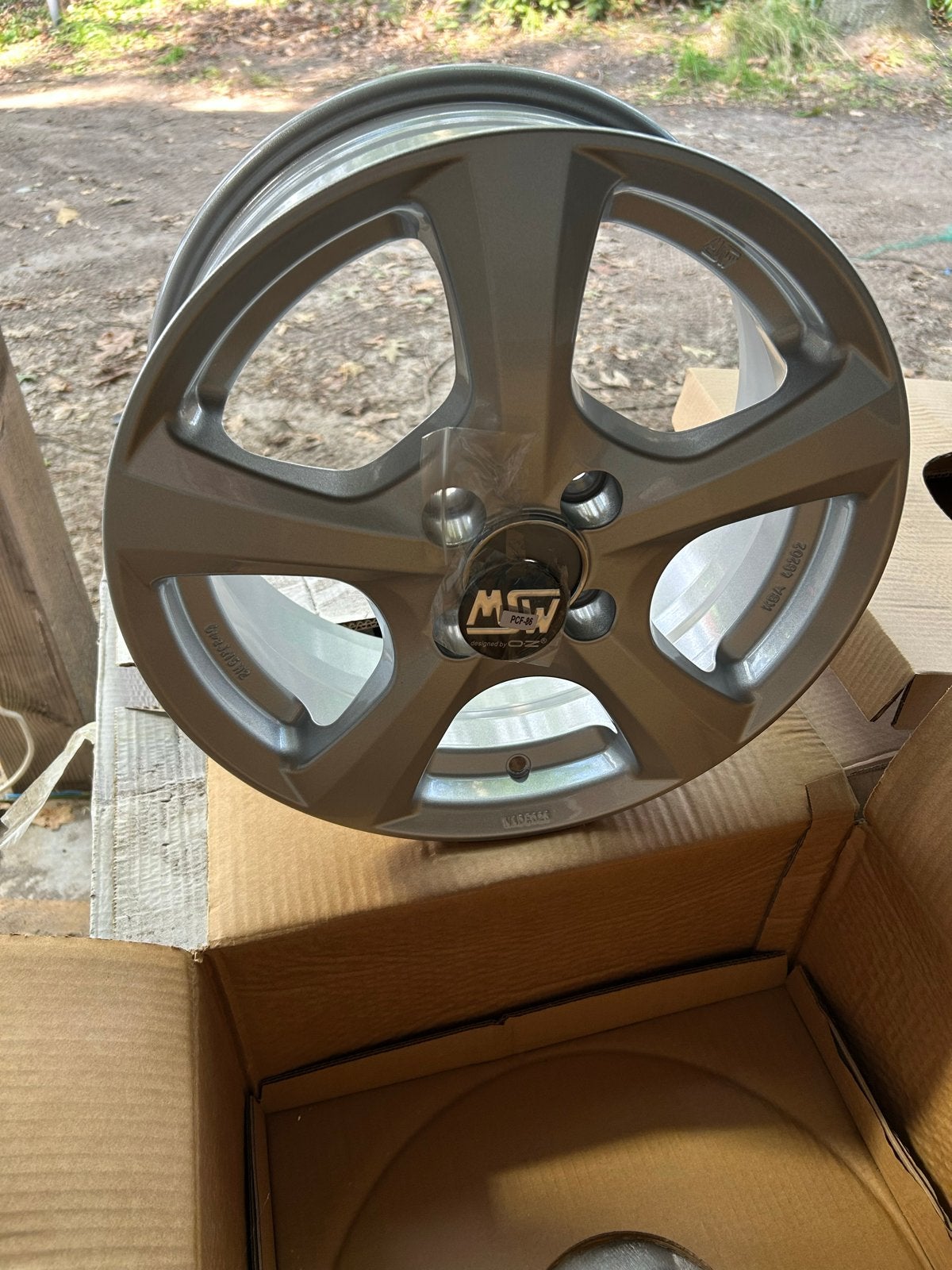 Nieuwe MSW 19W Velgen - 15 inch, Full Silver, ET43, Ophalen, 15 inch, Velg(en), Nieuw