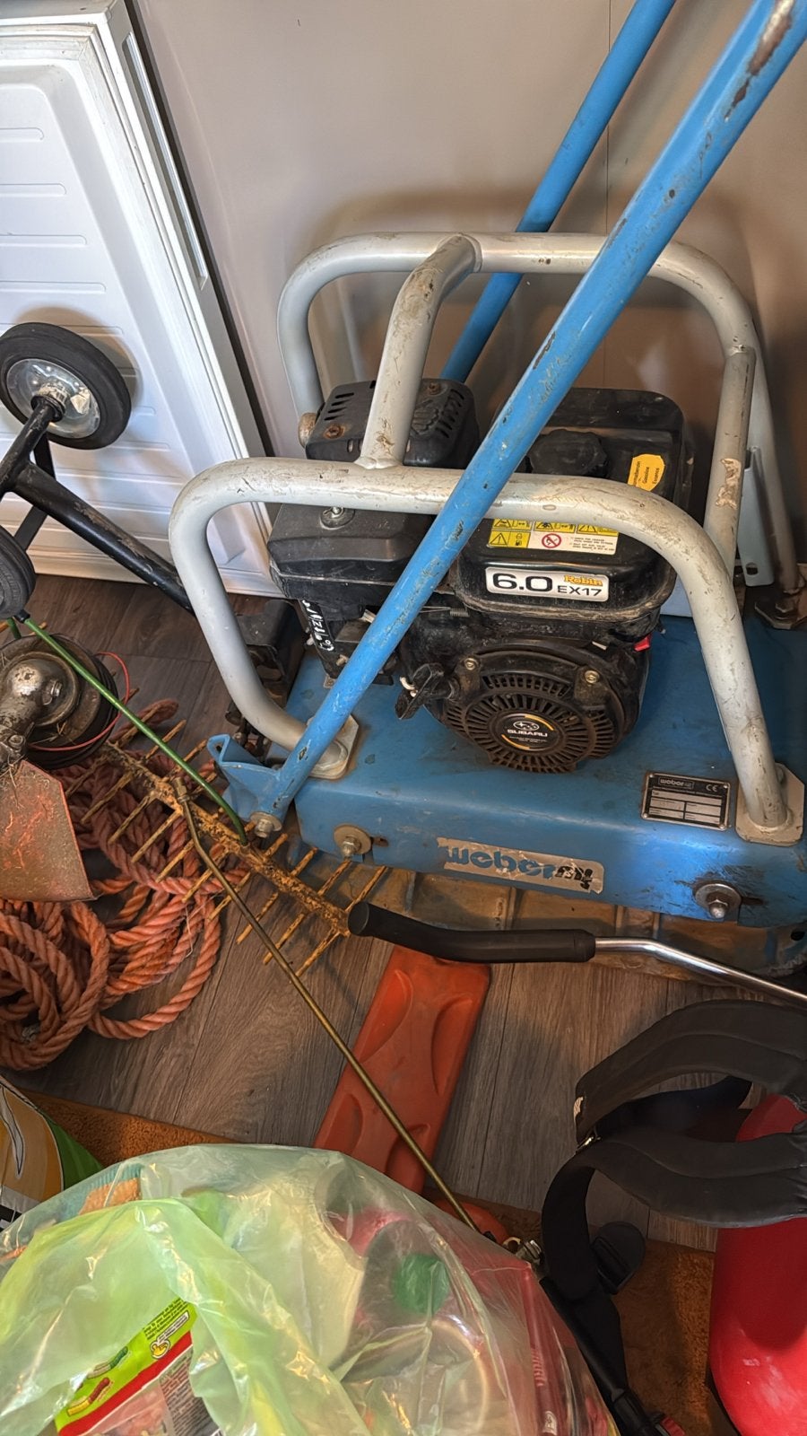Weber trilplaat CF 1 voor bestrating en grondwerk, Ophalen