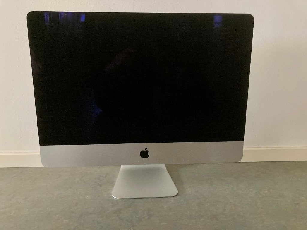 MAC 2017 8GB 1TB harde schijf 21,5 inch, Computers en Software, Apple Desktops, Ophalen, Gebruikt, 8 GB, IMac