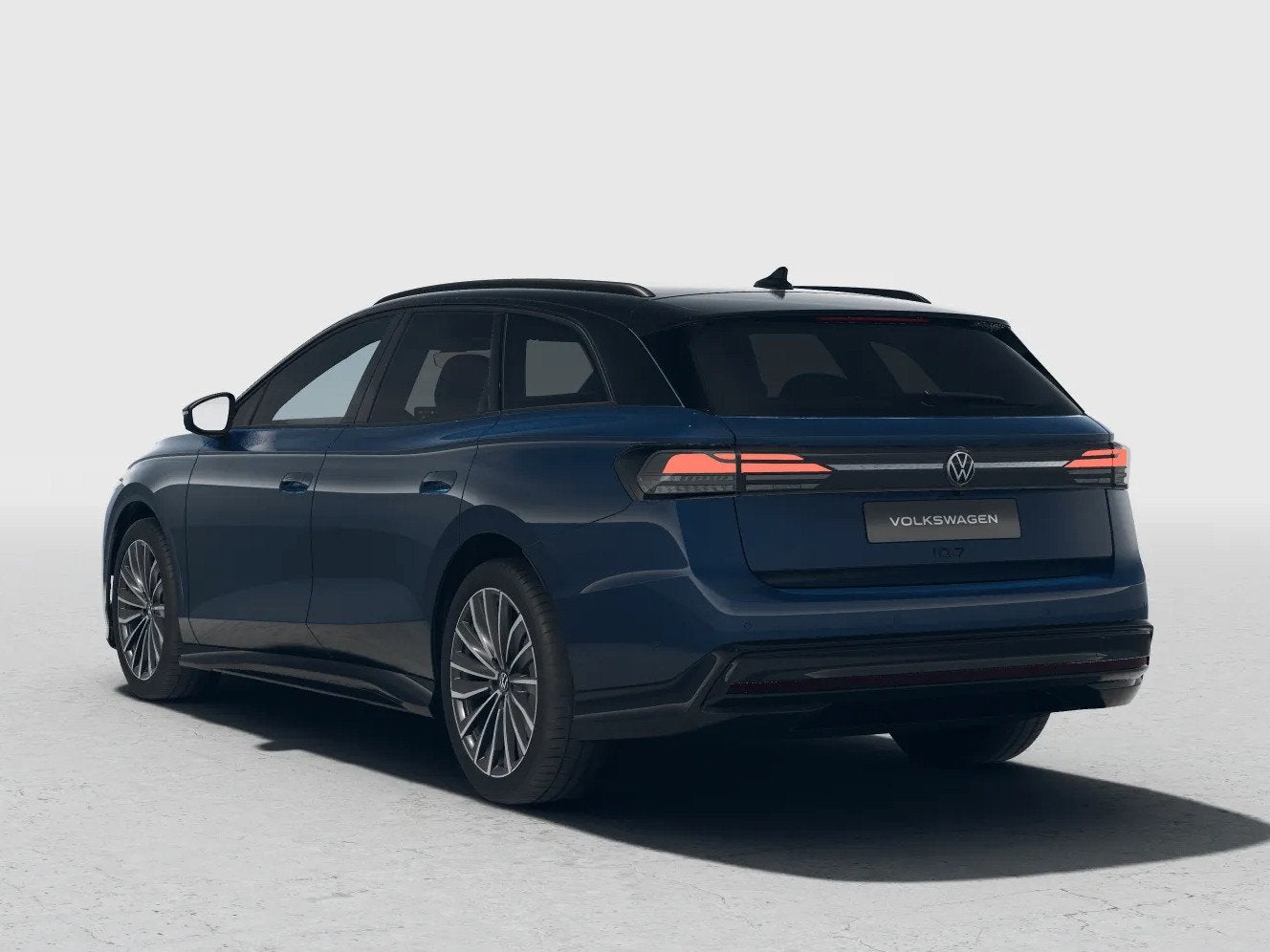 Volkswagen ID.7 Tourer Limited Edition 59 kWh 204 PK | Navig, Auto's, Blauw, 1972 kg, 204 pk, 77 kWh