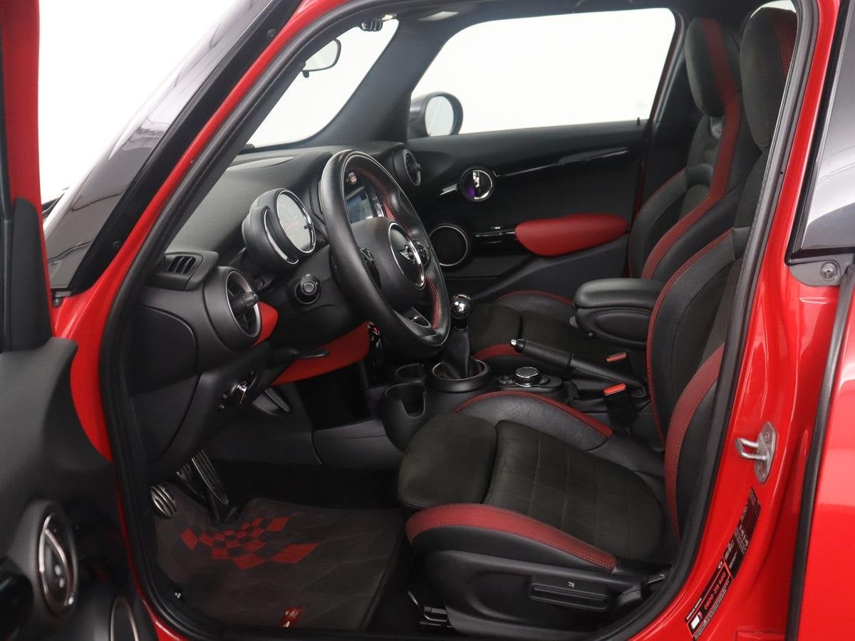 MINI Cooper S Chili Serious Business | Panoramadak | JCW Pak, Auto's, Voorwielaandrijving, 1998 cc, 1195 kg, Gebruikt