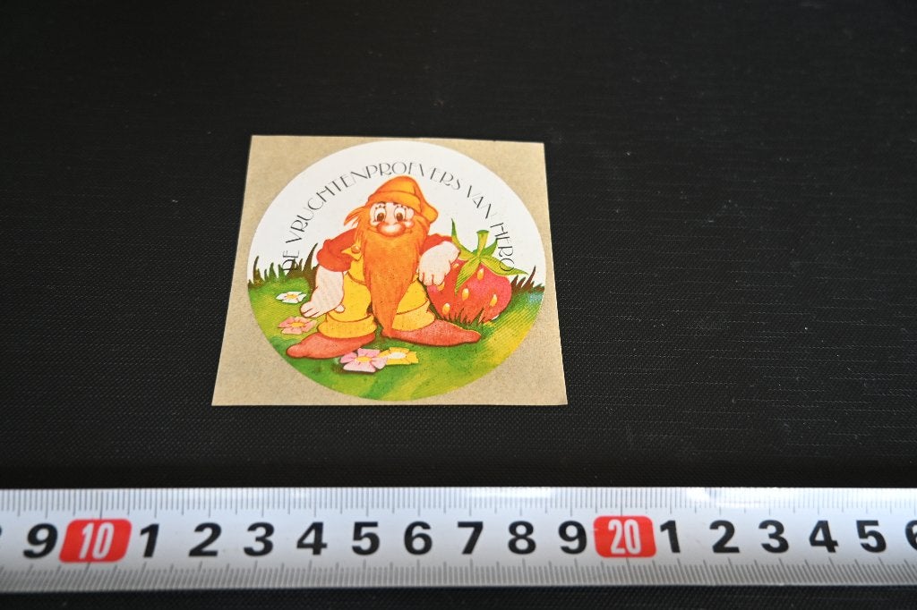 sticker HERO De vruchtenproevers van HERO Kabouter strip, Verzamelen, Stickers, Ophalen, Zo goed als nieuw