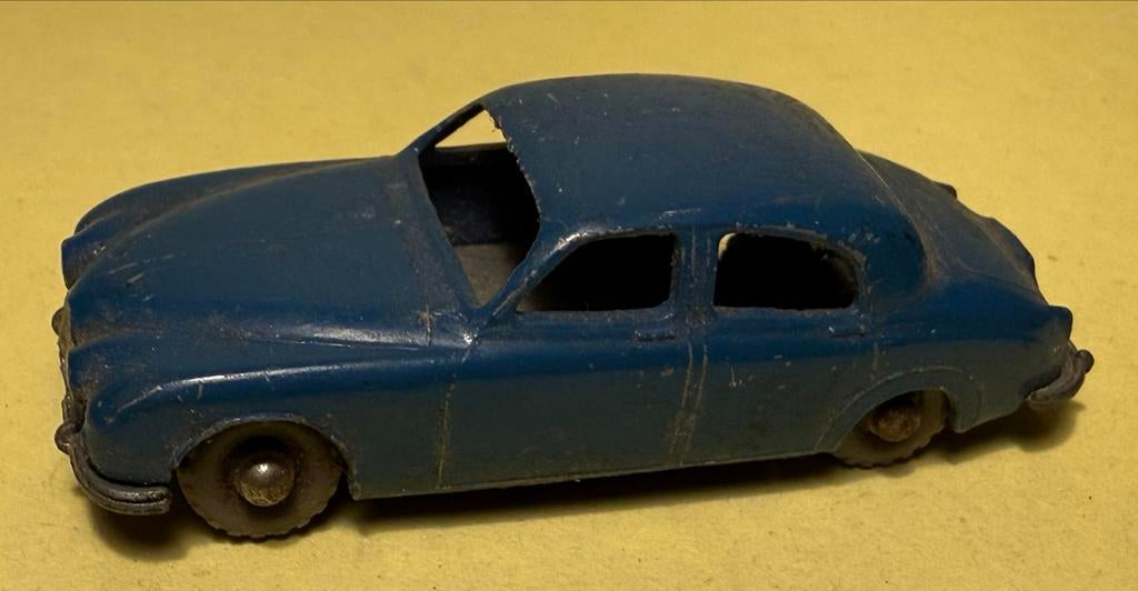 Matchbox Lesney Jaguar 3.4 Litre - Vintage Speelgoedauto, Ophalen of Verzenden, Gebruikt, Auto, Matchbox